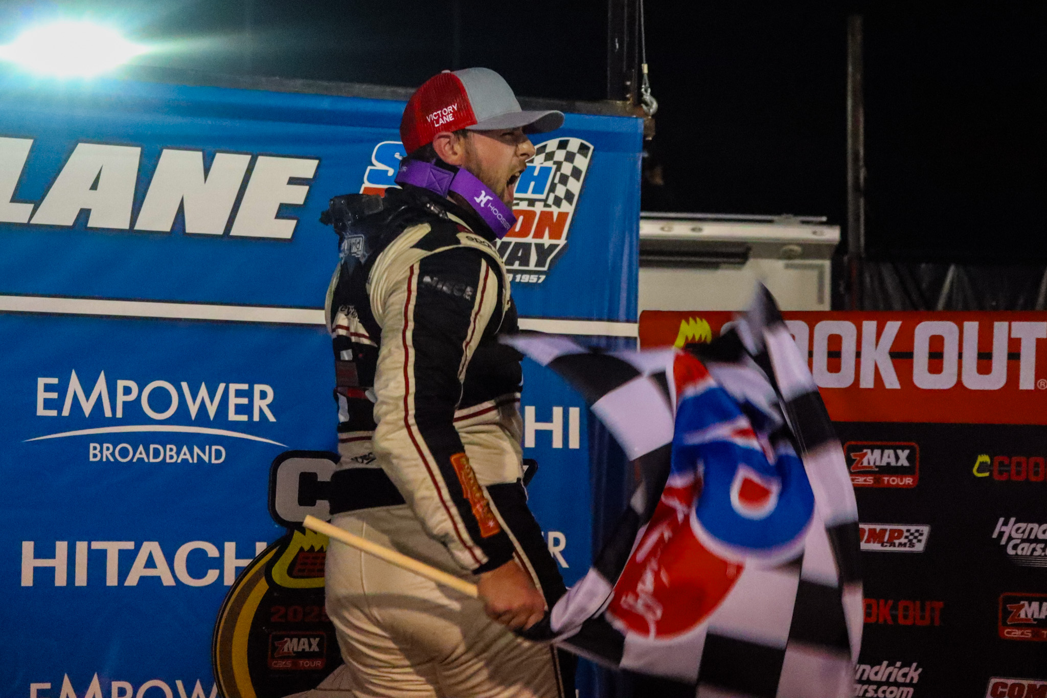 Honeycutt wins SoBo; Lewis avoids championship disaster