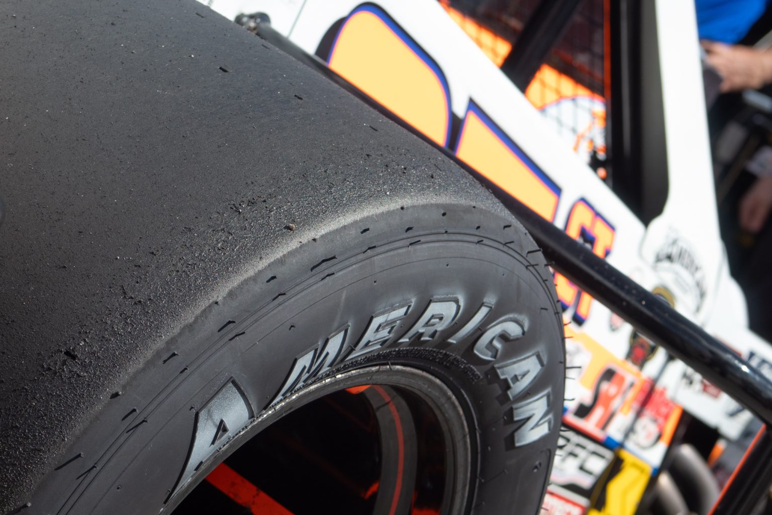 Modified Tour teams solving tire challenges at Loudon – Short Track Scene