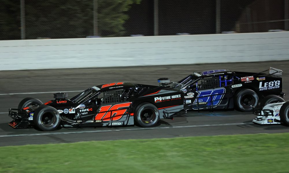 Stafford Fall Final Preview: Championship Battle Heats Up