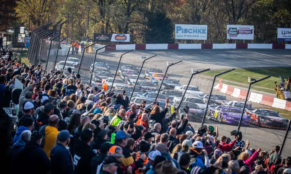 Majeski Claims Oktoberfest Pole; Midwest Tour Considers Future